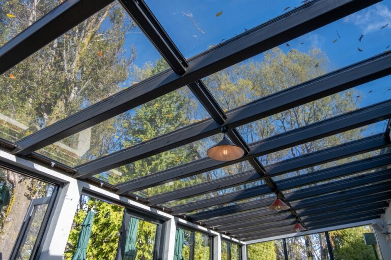 Comment trouver la meilleure entreprise pour la construction de votre véranda ?